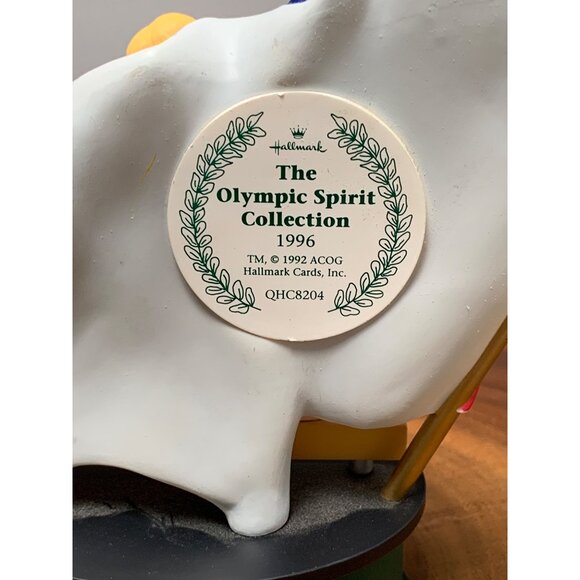 Hallmark 1996 Olympic Spirit Collection Gymnast Figurine with American Flag - Picture 6 of 10